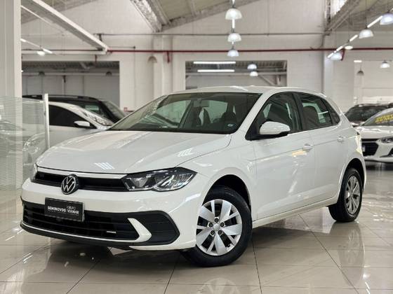 VOLKSWAGEN POLO 1.0 MPI MANUAL VOLKSWAGEN POLO 1.0 MPI MANUAL